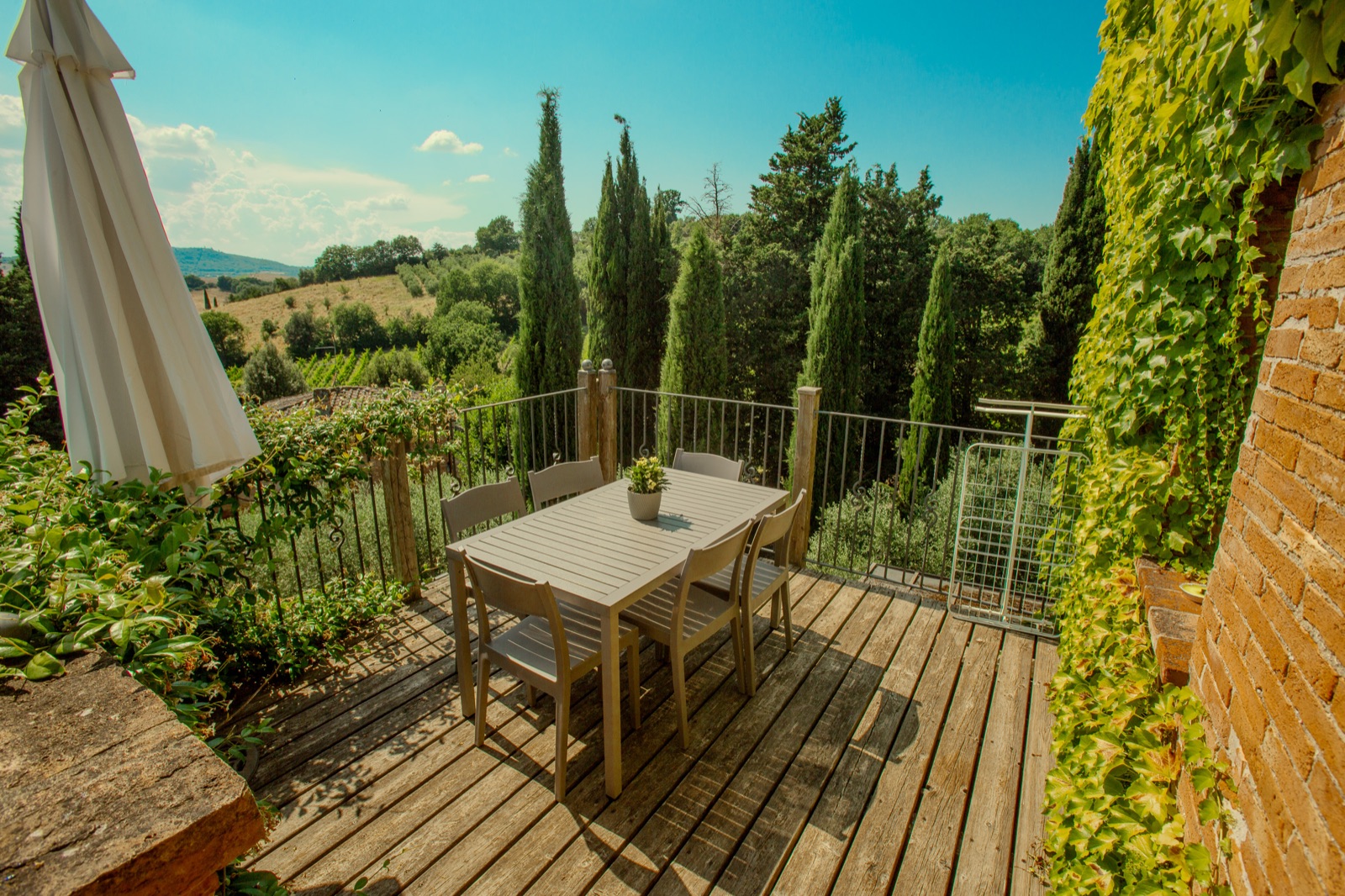Tiglio 5 — Golden Suites Italy Montepulciano