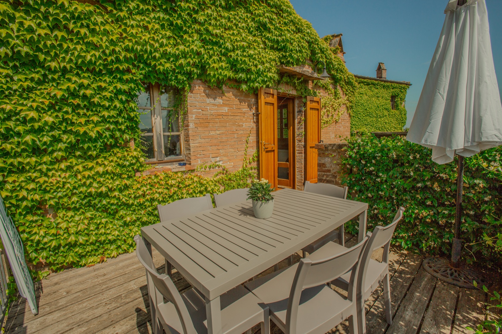 Tiglio 5 — Golden Suites Italy Montepulciano